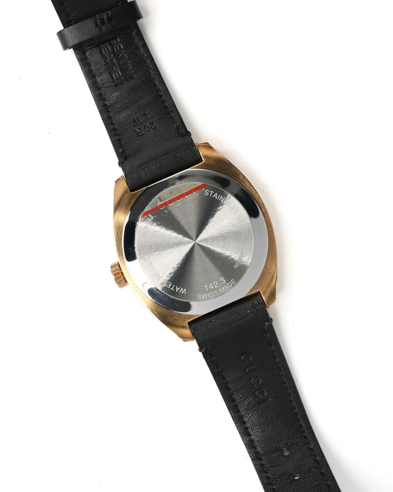 Gucci GG2570 41mm Qurtz watch