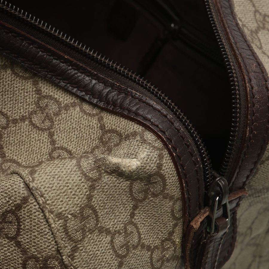 Gucci GG Supreme Weekend Bag