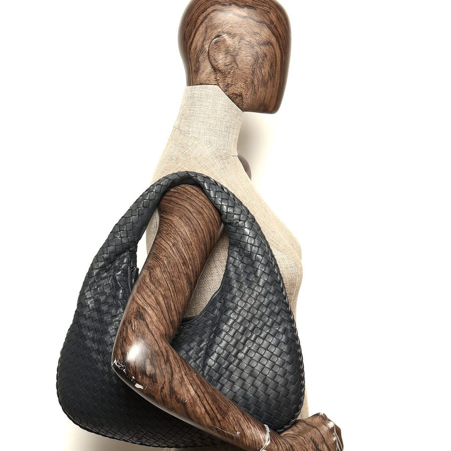 Bottega Veneta Medium Veneta Intrecciato Hobo Bag