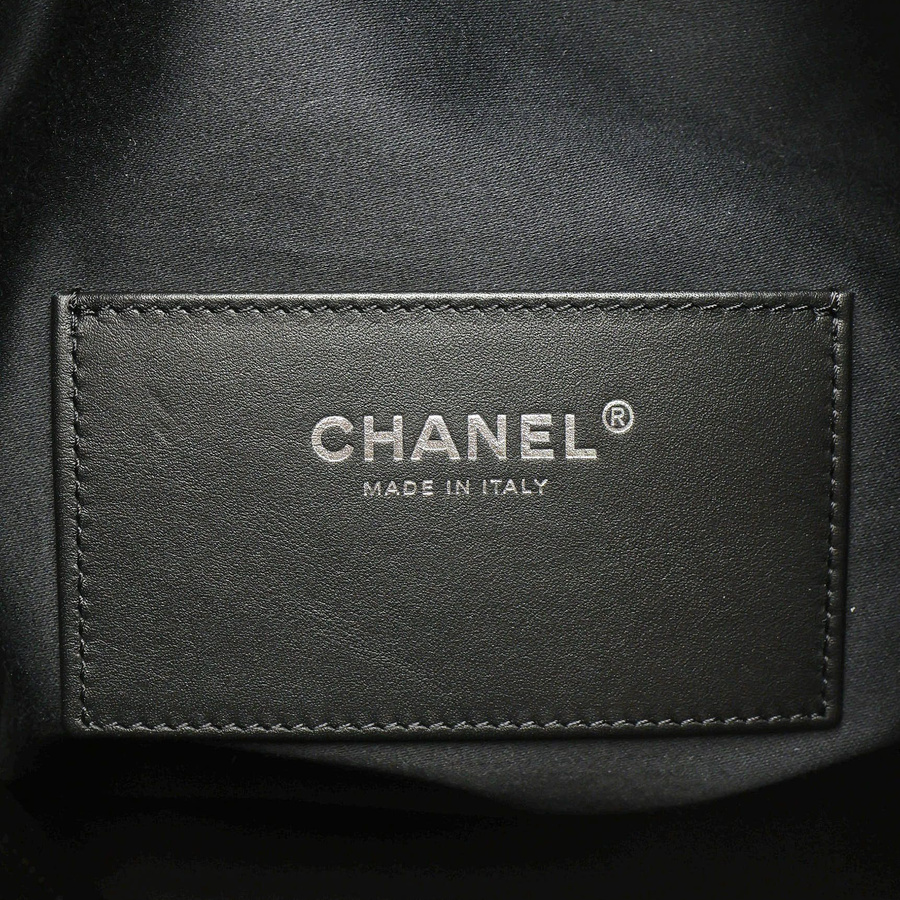 Chanel Medium 25 Bag