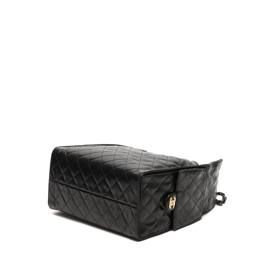 Chanel Medium 25 Bag