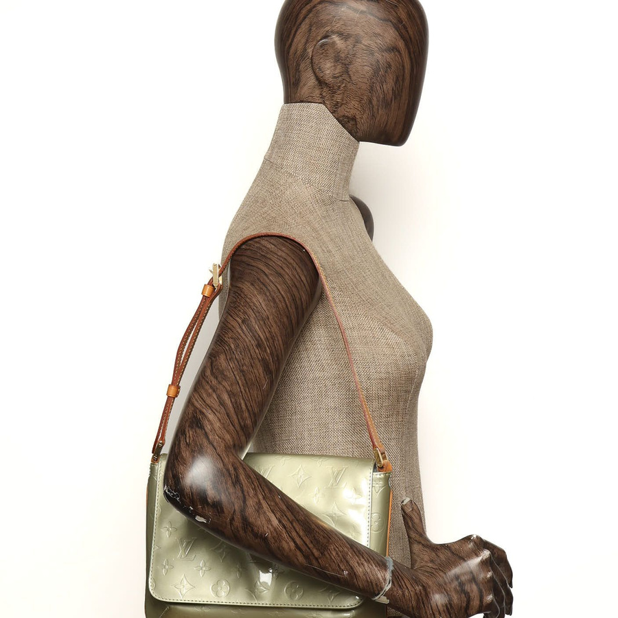 Louis Vuitton Vernis Thompson Street Messenger Bag
