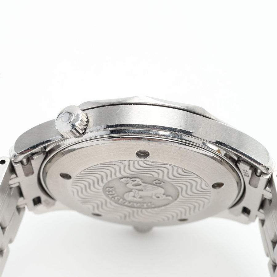 Omega Seamaster Diver 300M 41mm Ca 1998 Full Set Quartz Watch