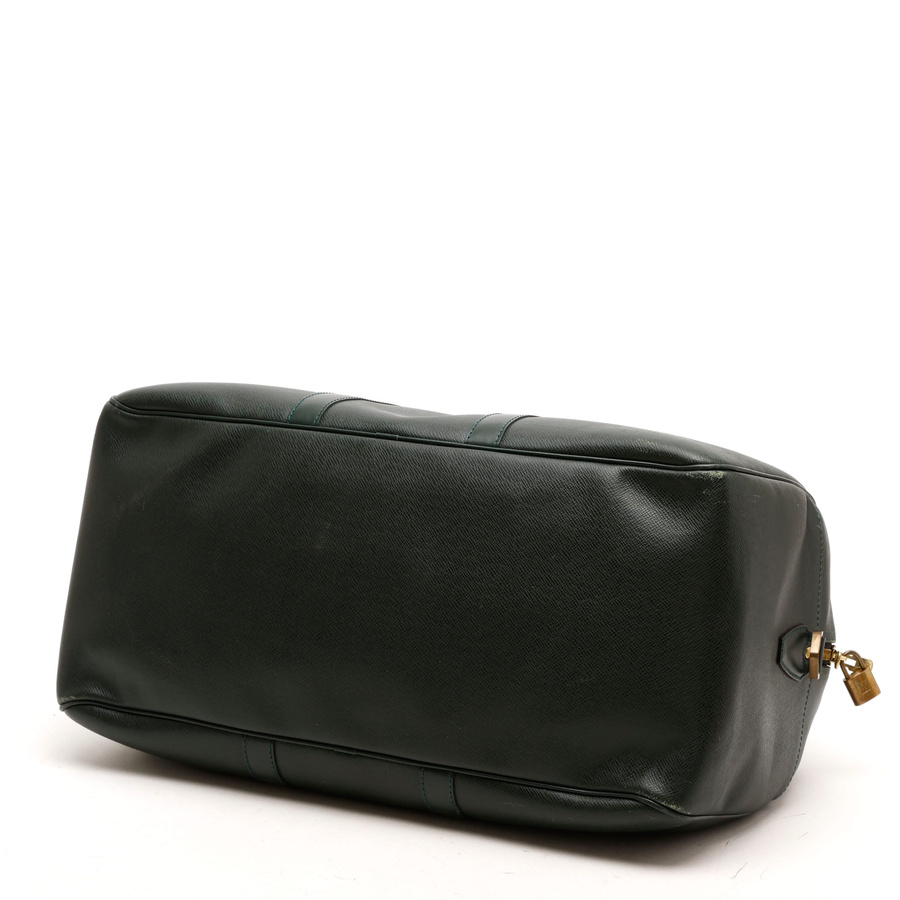 Louis Vuitton Taiga Helanga 1 Poche Travel Bag