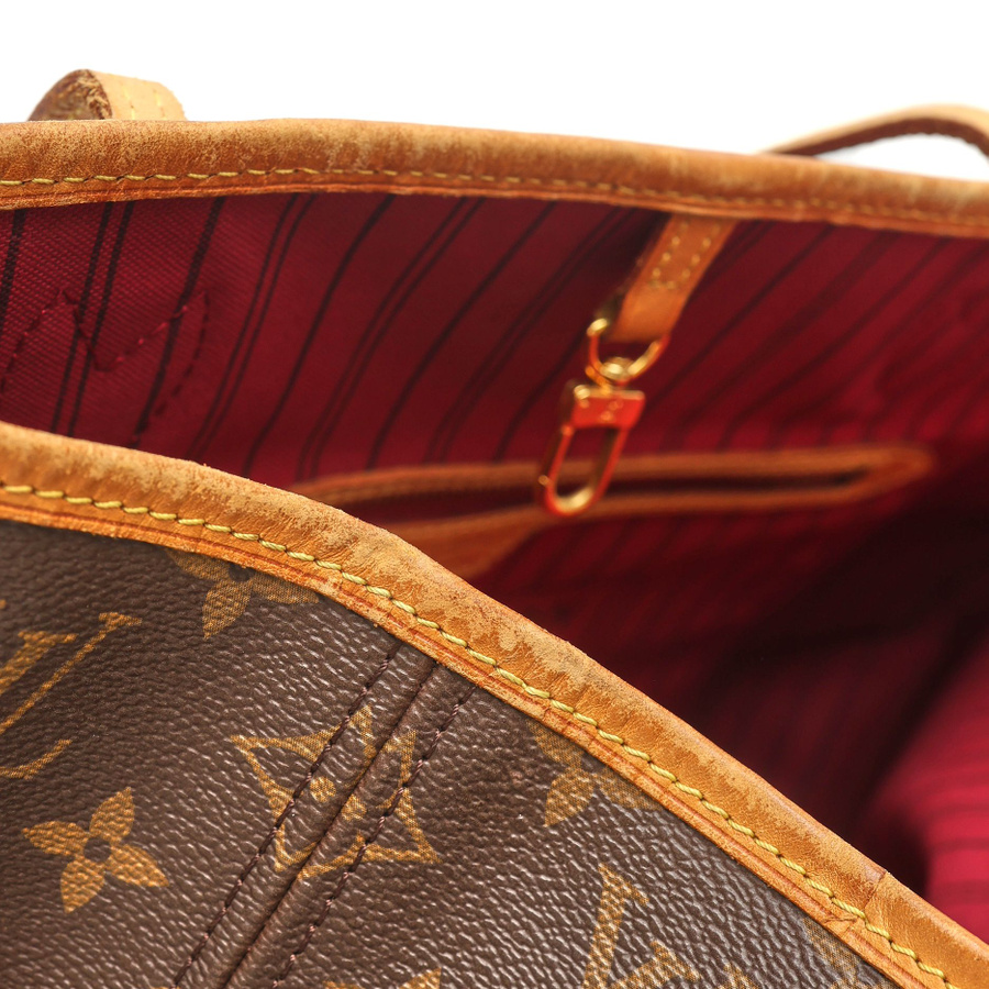 Louis Vuitton Monogram Neverfull MM Tote Bag