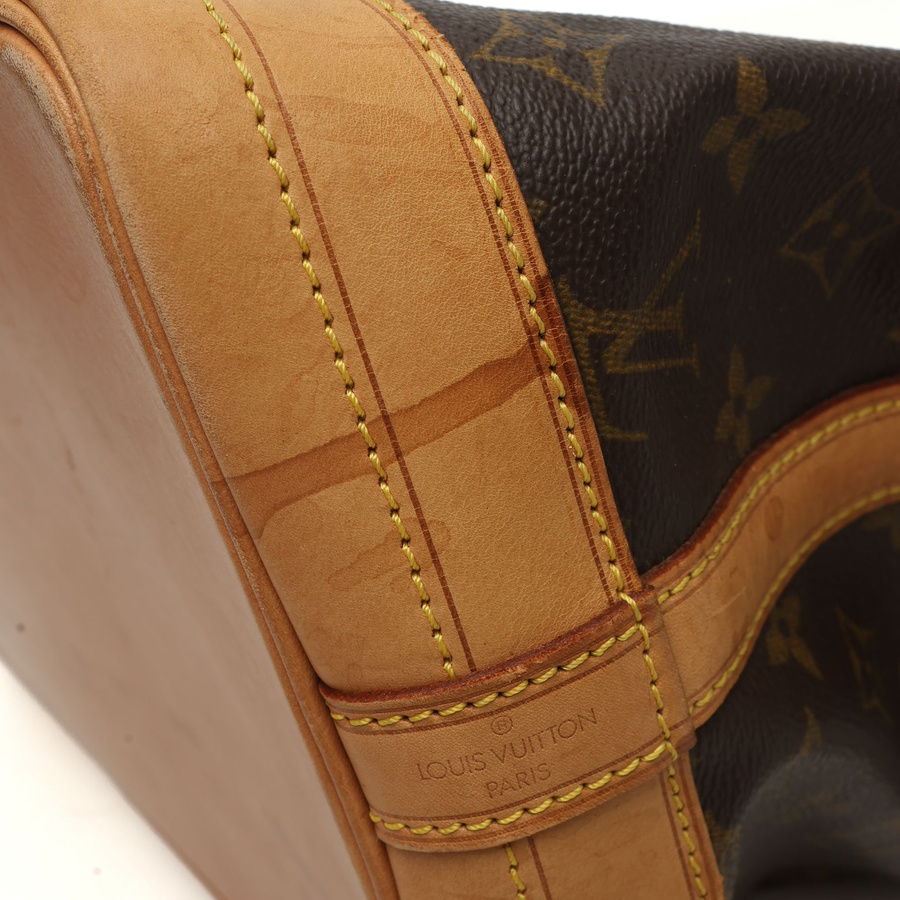 Louis Vuitton Monogram Shoulder Bag
