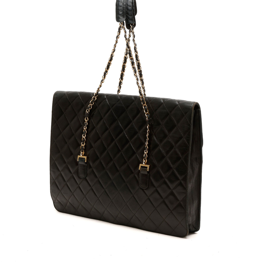 Chanel Lambskin Chain Business Bag