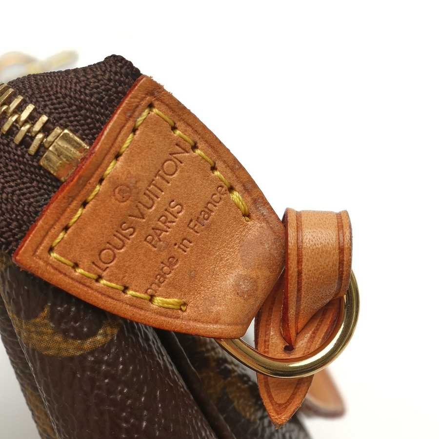 Louis Vuitton Monogram Pochette Accessoires