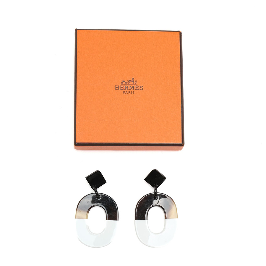 Hermès Horn & Lacquer Isthme Drop Earrings