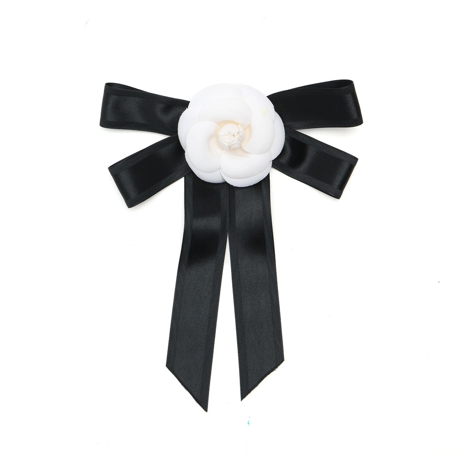 Foxey Corsage Brooch