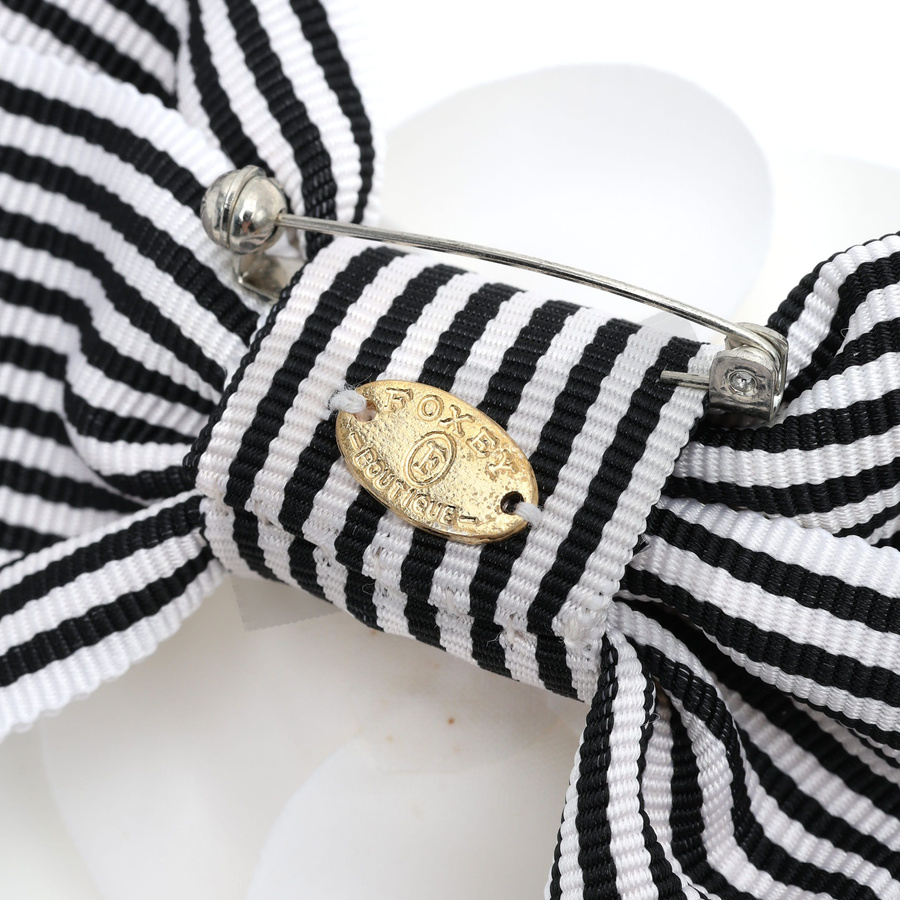 Foxey Corsage Brooch