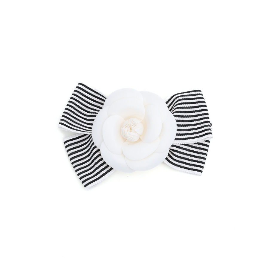 Foxey Corsage Brooch