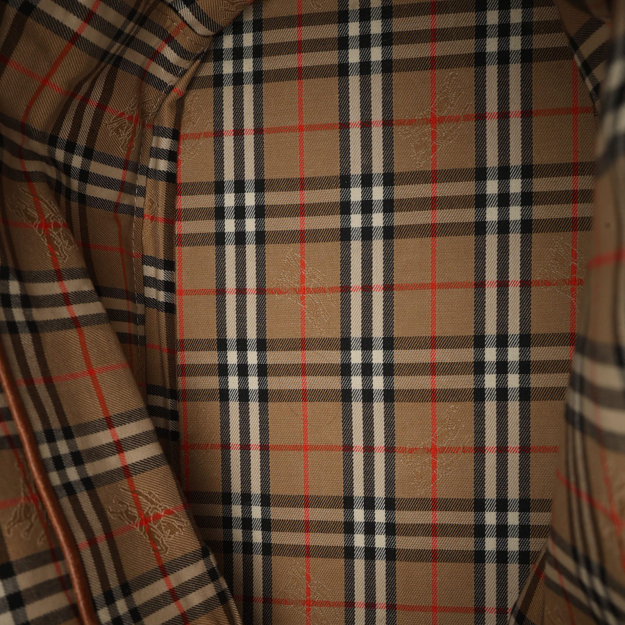 58032_3e6b0693aa_file-square