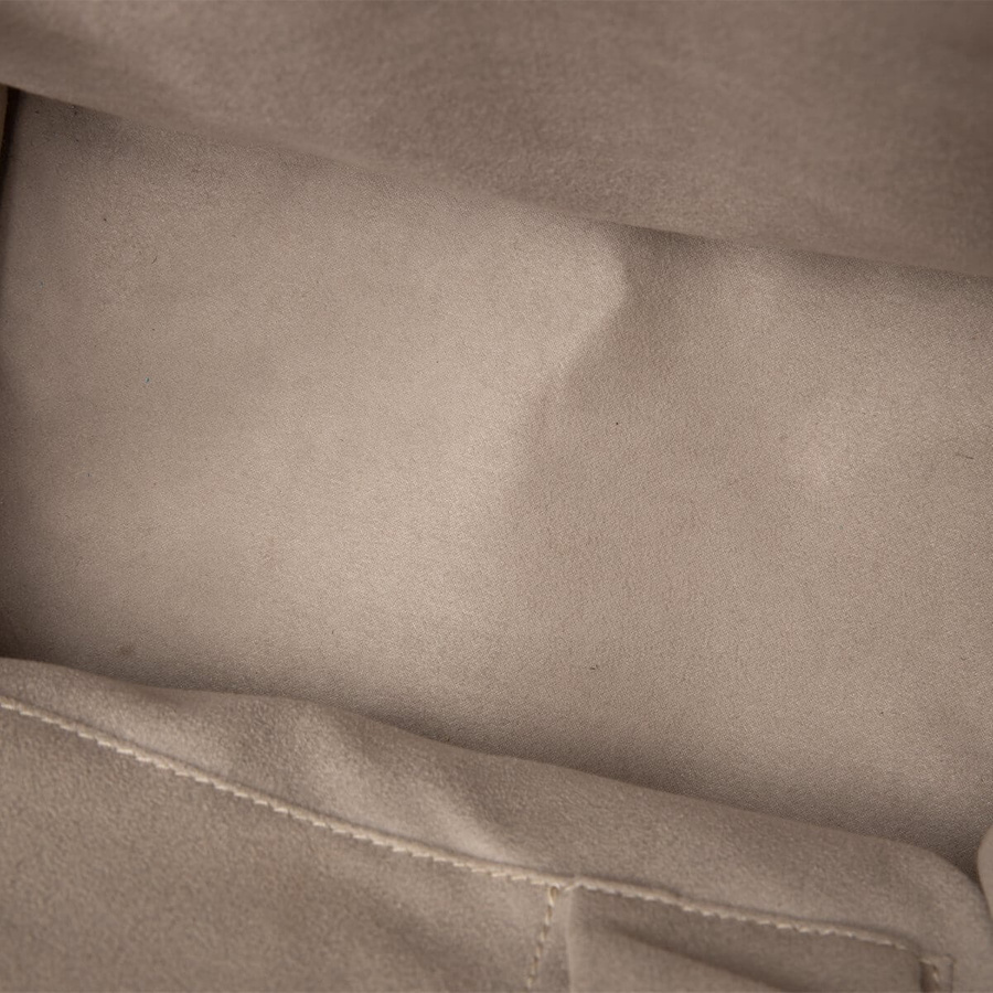 580_d42a642d5c-wb039401-7-square