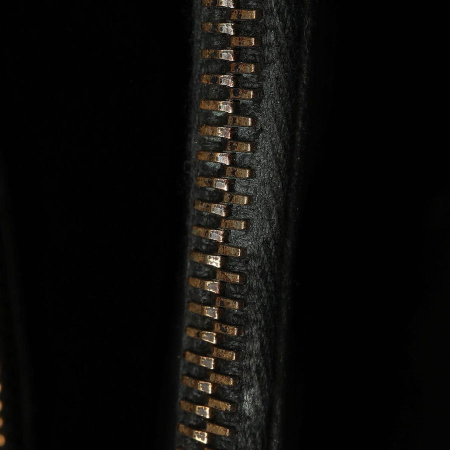 58385_43e2885847_file-square