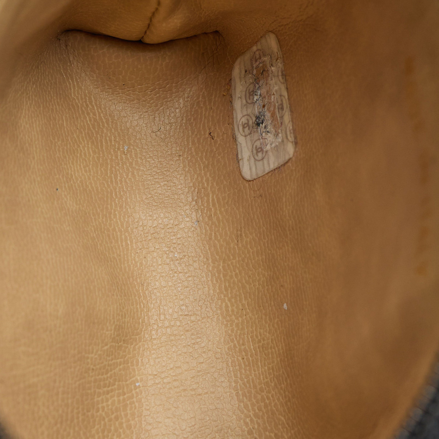 58897_47fdfaf7e8_file-square