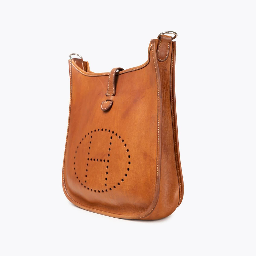 596_26901ed7d8-675-18592-2-full