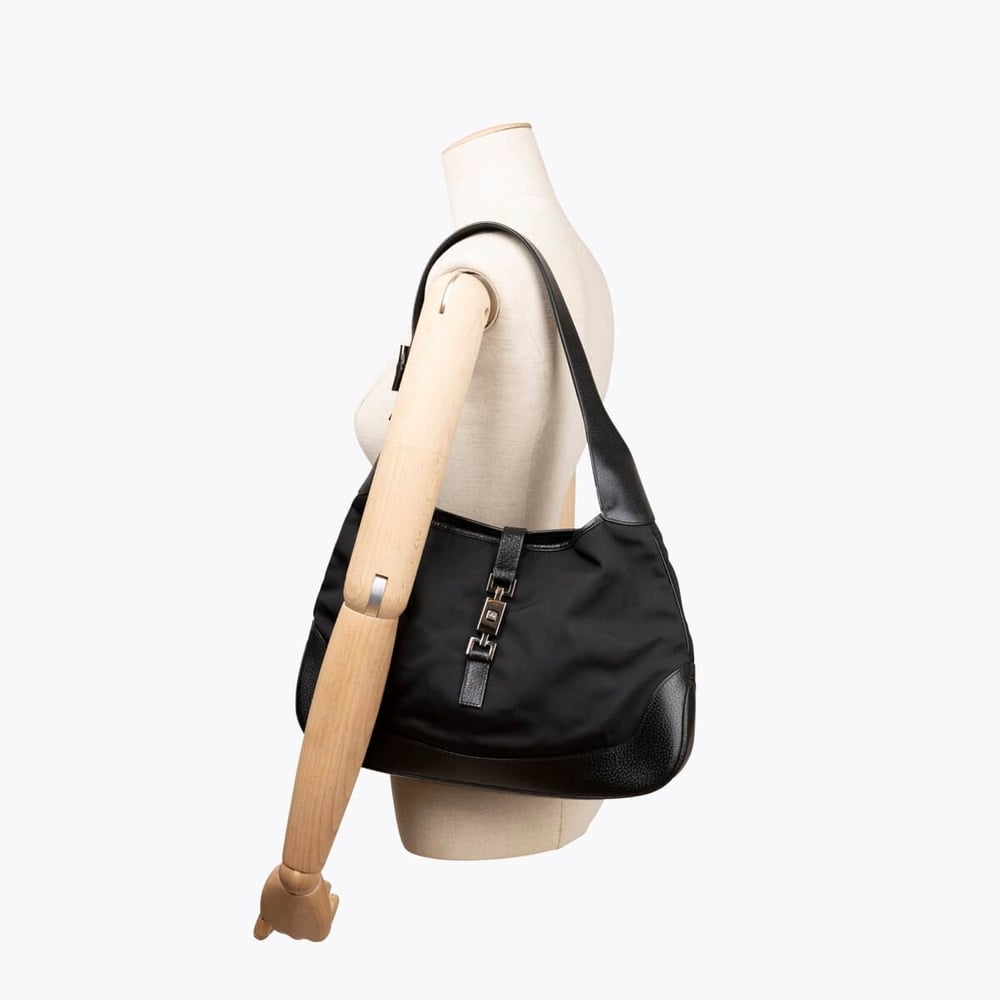 714_a4a67fc55d-666-37817-8-full