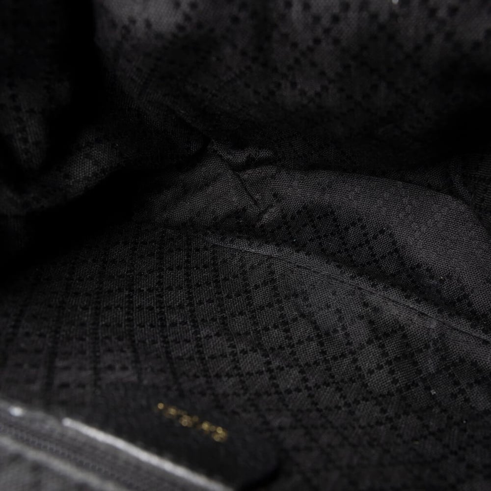 789_2d70ed58b8-661-22044-7-full