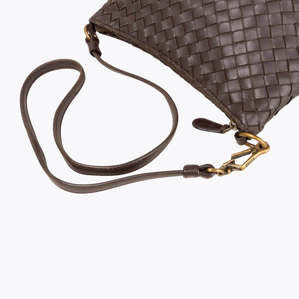 810_25d251524e-17000752590-6-full