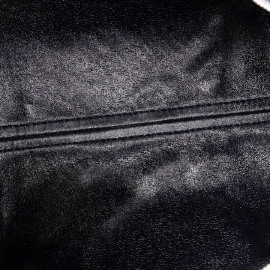 874_940a256b62-22000142062-8-square