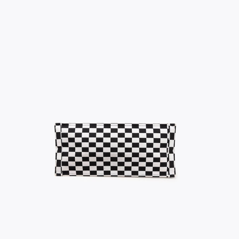 911_48fa65f9f1-wz185449-5-full