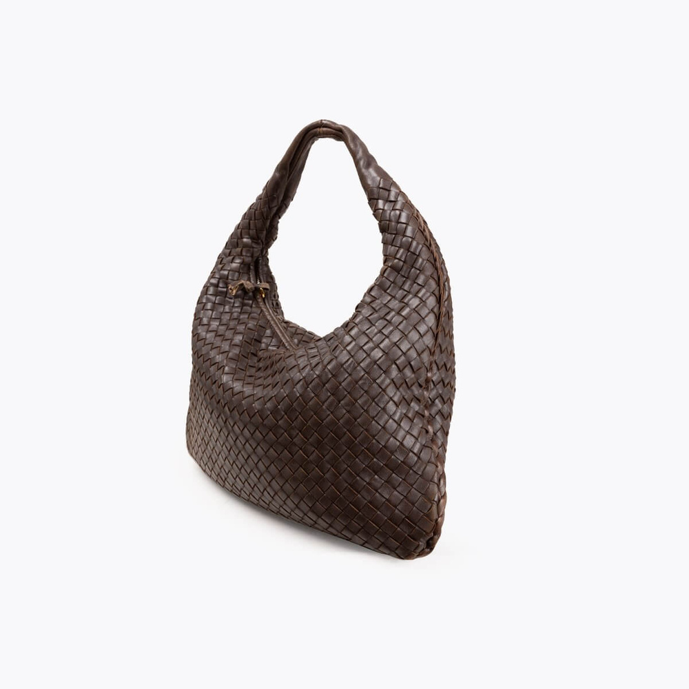 927_d88683b70f-682-21693-2-full