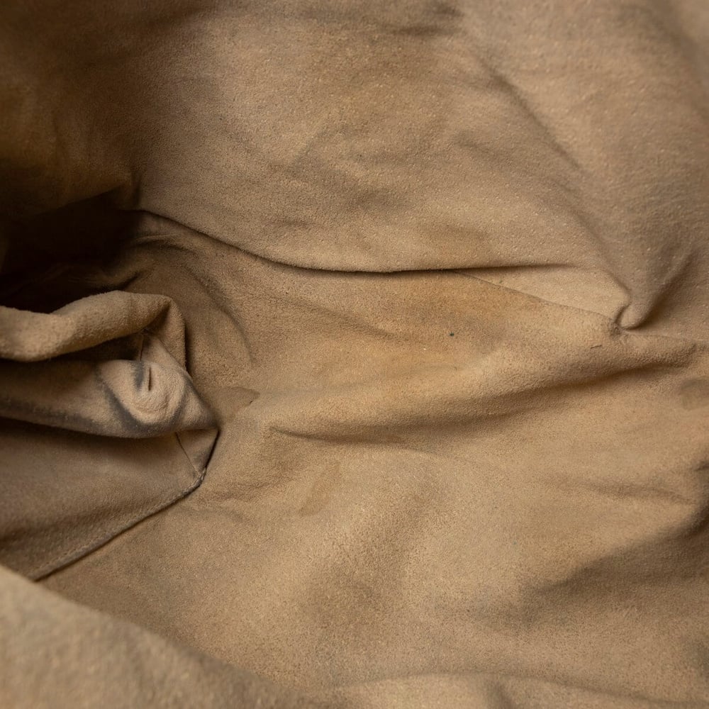 939_1b776d1ebe-682-15325-8-full