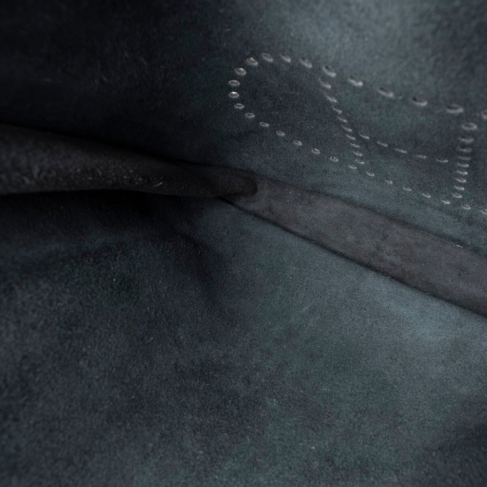 995_f1af2a67a7-222781264-9-full