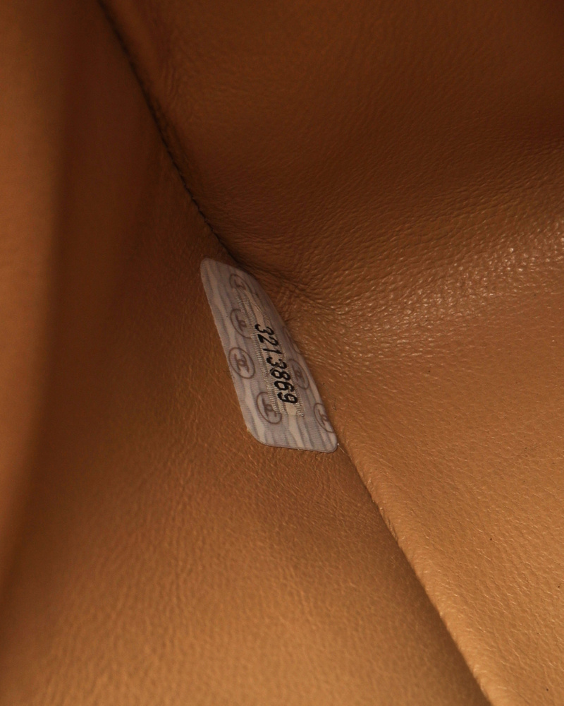 18439_beae21e097-796-25624_15-full