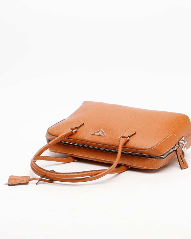22886_e5d99edc4b-2250000349458_5-full