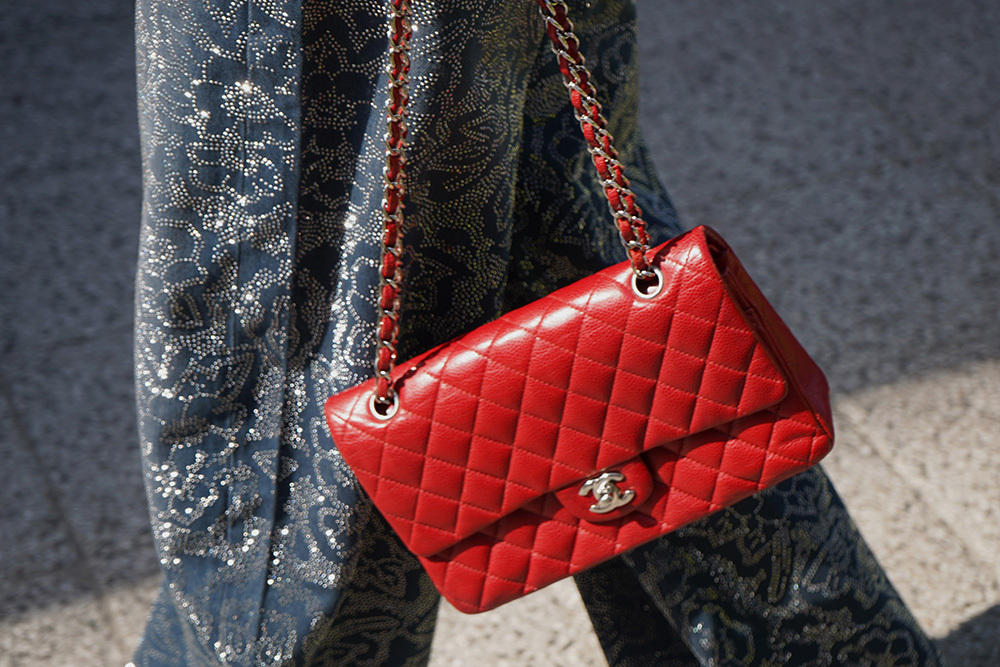 hero-spring-sale-desktop-w17