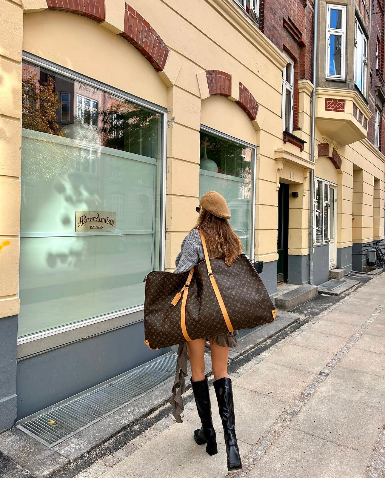 vintage-care-guide-louis-vuitton